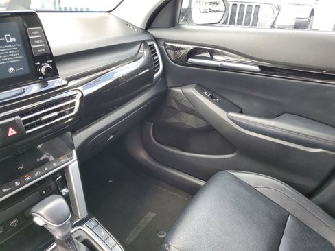 Used 2021 Kia Seltos EX image 18