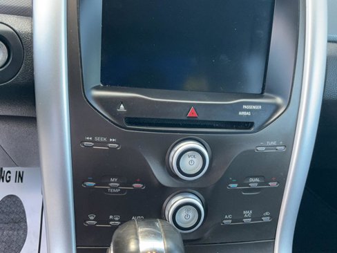 Used 2013 Ford Edge SEL image 16