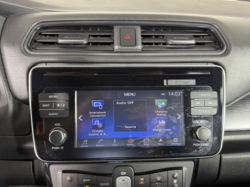 Used 2018 Nissan Leaf SV image 19
