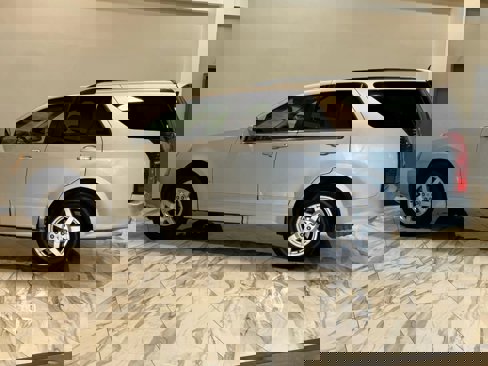 Used 2008 Cadillac SRX AWD w/ Utility Package image 9