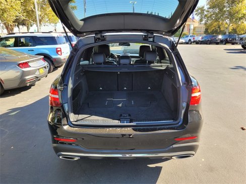 Used 2019 Mercedes-Benz GLC 300 image 11