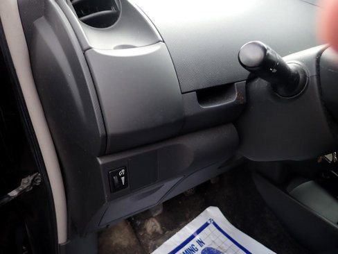 Used 2008 Toyota Yaris 2-Door Hatchback image 23