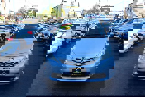 Used 2012 Toyota Prius V Three image 3