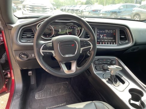 Used 2017 Dodge Challenger SXT Plus image 13