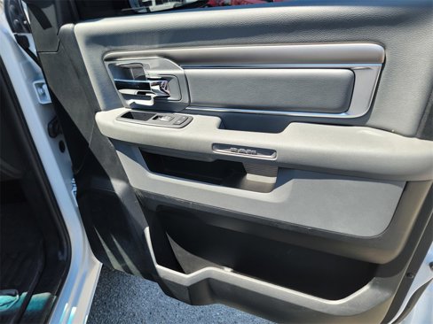 Used 2020 RAM 1500 Classic Warlock image 25