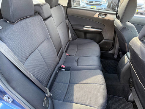Used 2011 Subaru Forester 2.5X Premium w/ All-Weather Pkg image 55