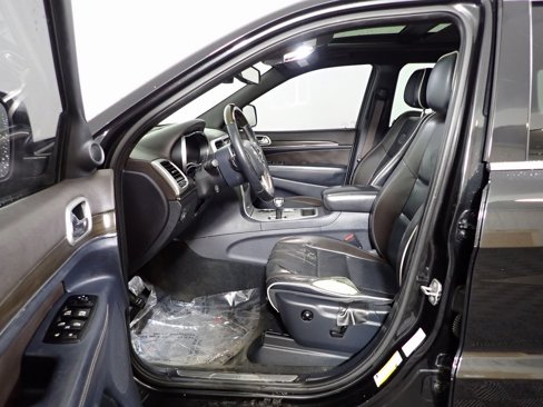 Used 2014 Jeep Grand Cherokee Overland image 22