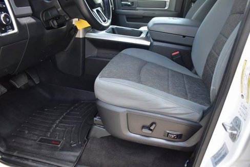 Used 2017 RAM 1500 Big Horn image 9