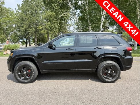 Used 2019 Jeep Grand Cherokee Altitude image 3