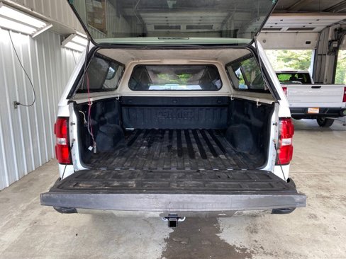 Used 2016 GMC Sierra 1500 SLE image 19