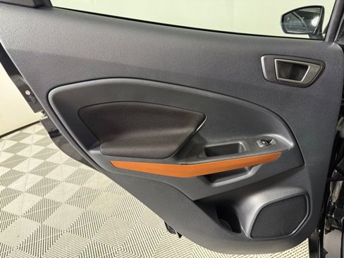 Used 2021 Ford EcoSport SE w/ SE Convenience Package image 26