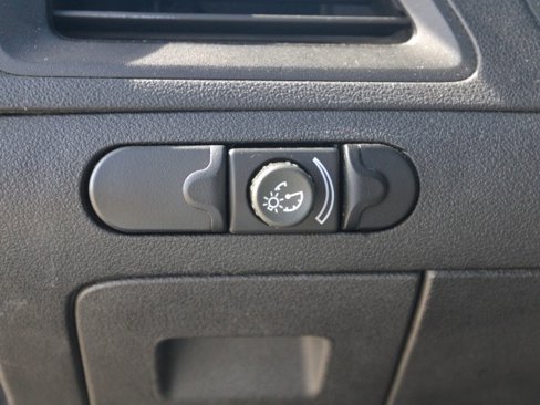 Used 2009 Chevrolet Malibu LT w/ Sun and Wheel Package image 16