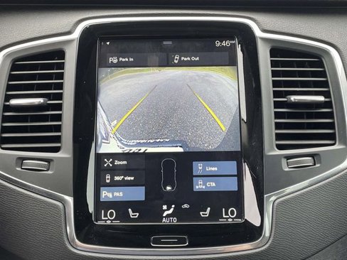 Used 2018 Volvo XC90 T6 Momentum w/ Convenience Package image 22