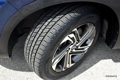 Used 2021 Hyundai Santa Fe SEL w/ Convenience Package image 5