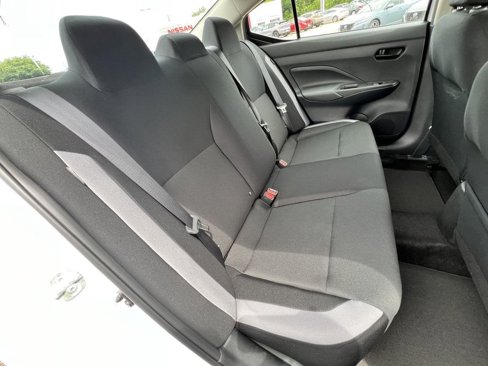 Used 2025 Nissan Versa S image 17