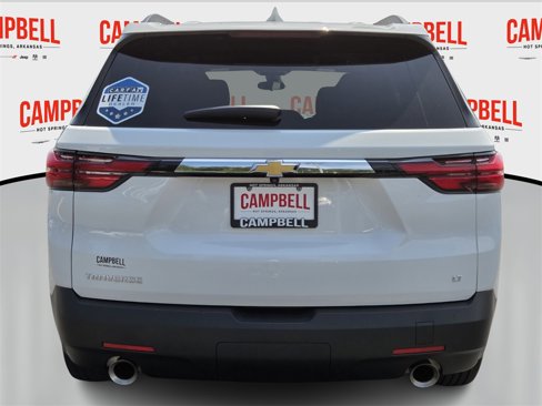 Used 2023 Chevrolet Traverse LT image 4