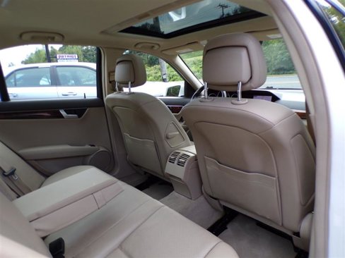 Used 2013 Mercedes-Benz C 300 4MATIC Sedan image 22