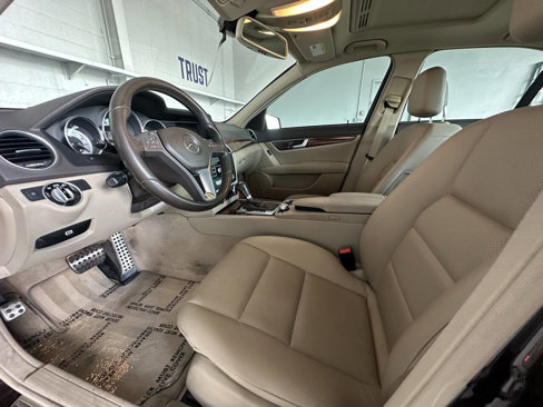 Used 2012 Mercedes-Benz C 250 Sedan image 20