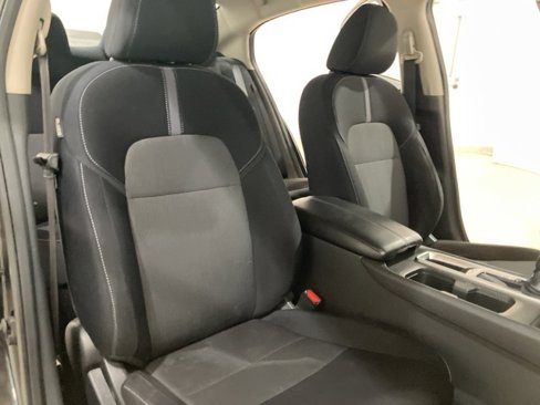 Used 2021 Nissan Sentra SV image 24
