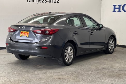 Used 2016 MAZDA MAZDA3 i Touring w/ Popular Equipment Package image 3
