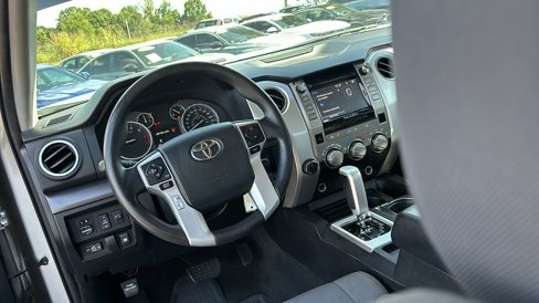 Used 2014 Toyota Tundra SR5 image 13
