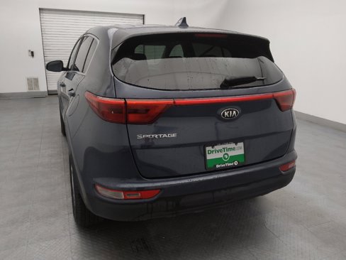 Used 2019 Kia Sportage LX image 6