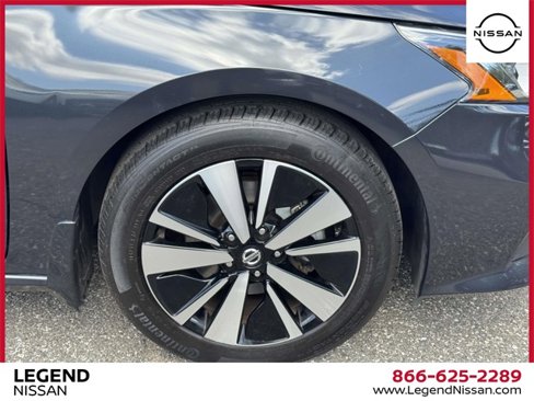 Used 2022 Nissan Altima 2.5 SV w/ SV Premium Package image 8