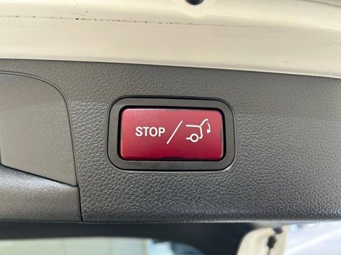 Used 2019 Mercedes-Benz GLC 300 image 20