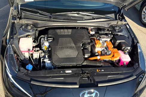 Used 2023 Hyundai Elantra Blue image 20
