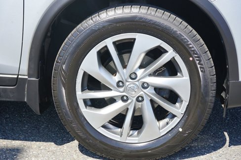 Used 2014 Nissan Rogue SL image 9