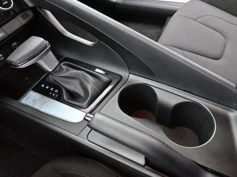 Used 2021 Hyundai Elantra SEL image 22