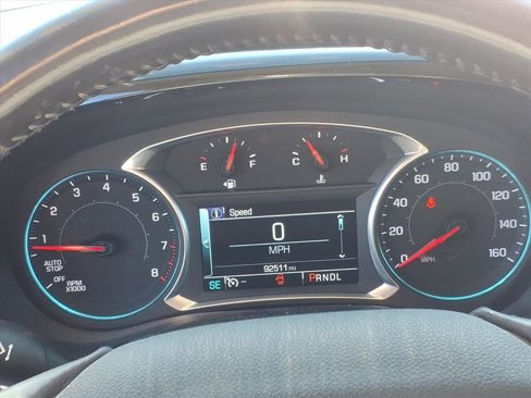 Used 2019 Chevrolet Traverse LT image 12
