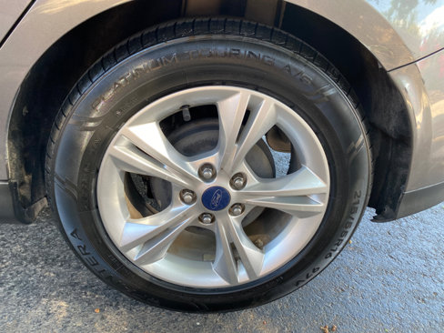 Used 2014 Ford Focus SE image 22