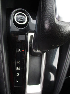 Used 2020 Nissan Kicks SV image 8