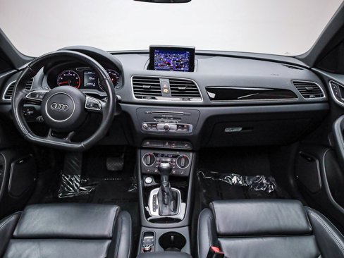 Used 2018 Audi Q3 2.0T Premium Plus w/ S Line Competition Package image 13
