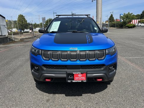 Used 2022 Jeep Compass Trailhawk w/ Trailhawk Convenience Group image 2