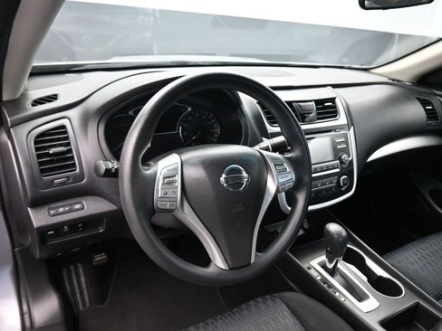Used 2016 Nissan Altima 2.5 S w/ Power Driver Seat Package image 13