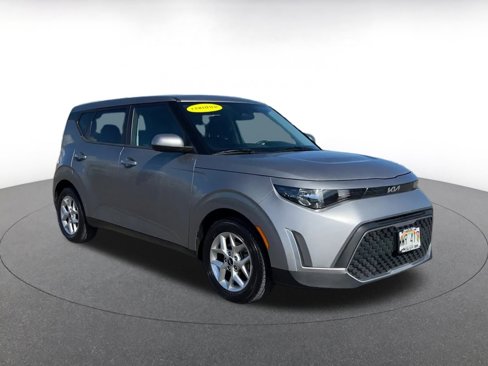 Used 2023 Kia Soul LX w/ Option Group 015 image 3