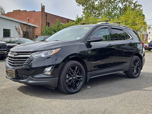 Used 2020 Chevrolet Equinox LT w/ Midnight Edition image 4