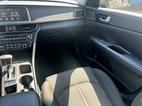 Used 2018 Kia Optima LX image 13