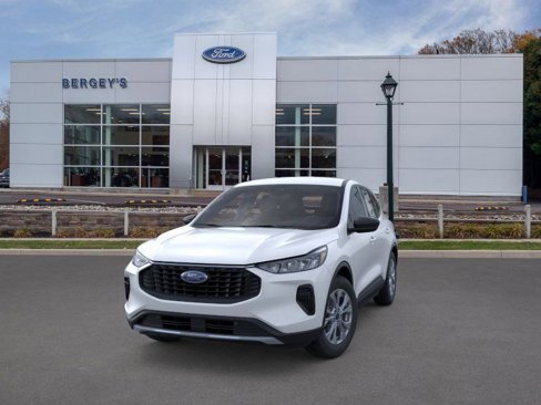New 2025 Ford Escape Active image 2