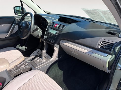 Used 2015 Subaru Forester 2.5i Premium w/ All-Weather Package image 10