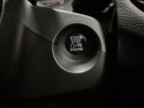 Certified 2018 Jeep Compass Limited w/ Navigation Group image 23