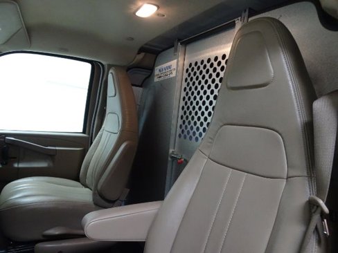 Used 2020 Chevrolet Express 2500 w/ Driver Convenience Package image 25