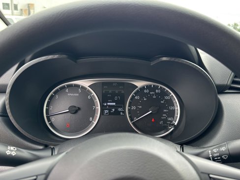 New 2025 Nissan Versa S image 20