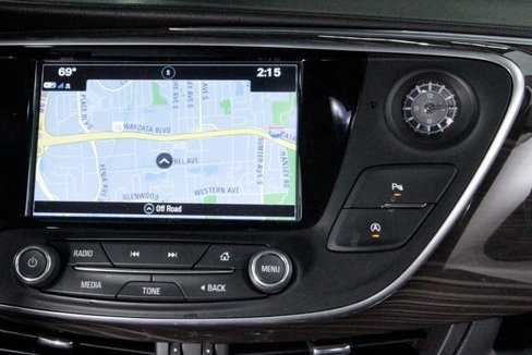 Used 2020 Buick Envision Essence image 12