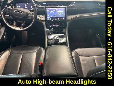 Used 2021 Jeep Grand Cherokee L Limited image 15