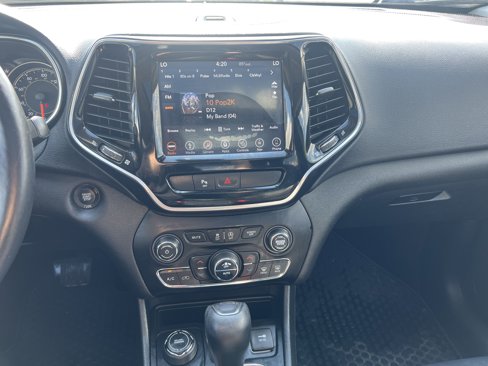 Certified 2019 Jeep Cherokee Limited image 26