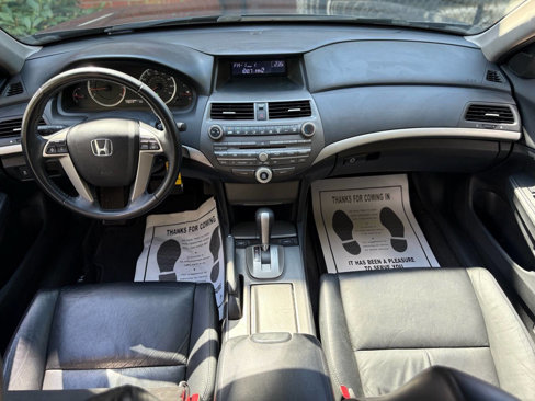 Used 2011 Honda Accord SE image 8