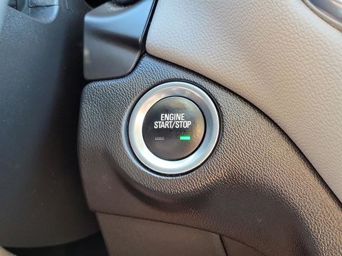Used 2022 Chevrolet Equinox LT image 16
